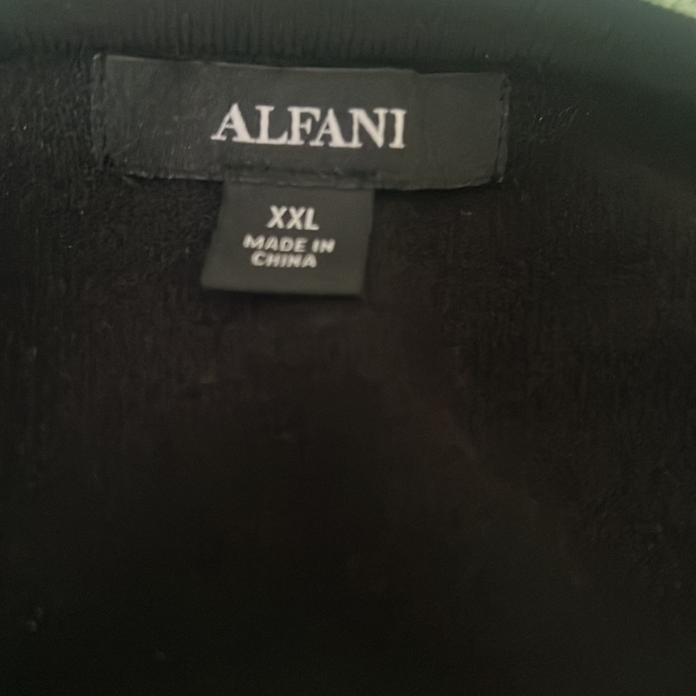 Women’s Alfani Sweater - Picture 3 of 7